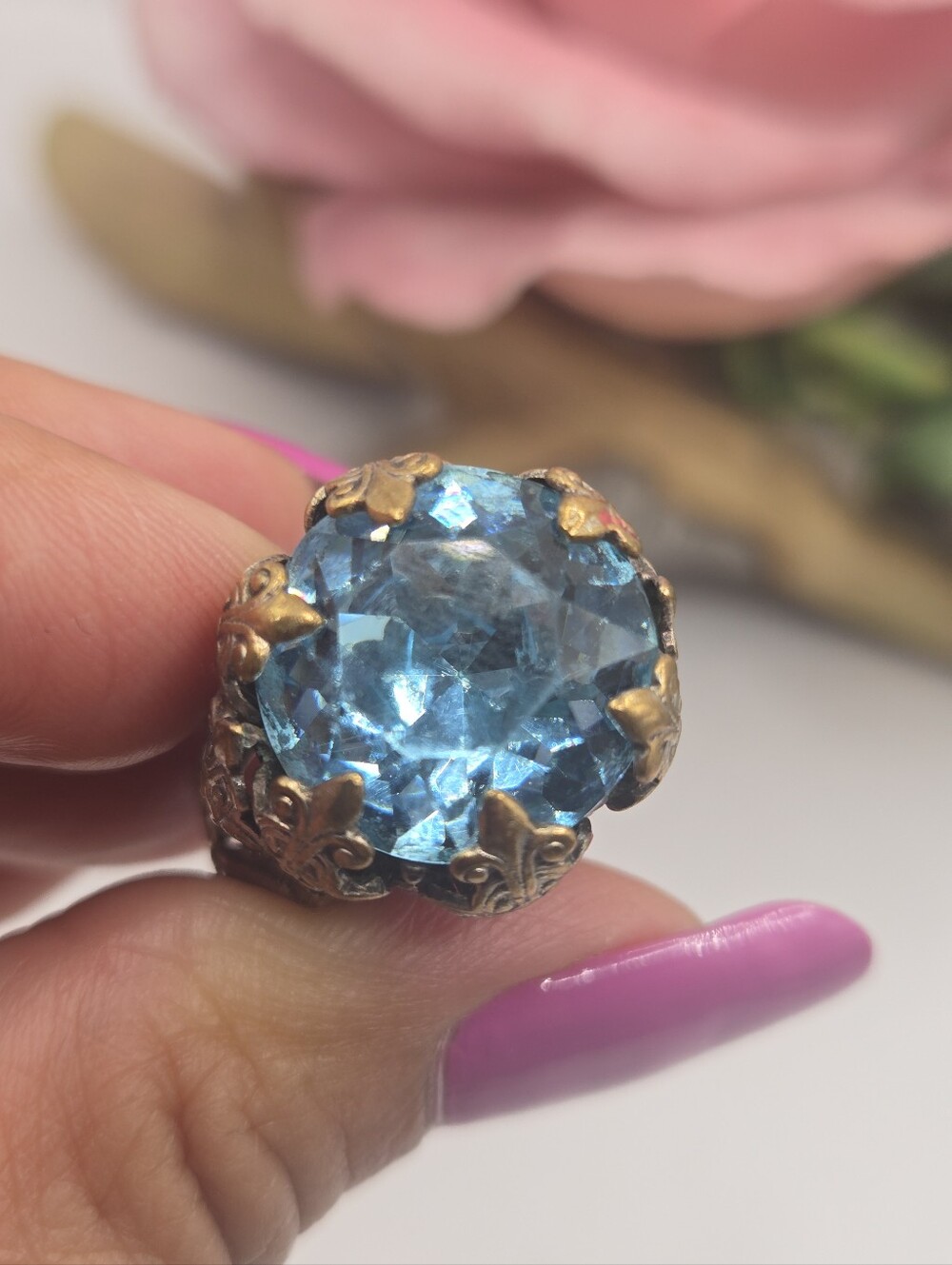 Vintage-Style Blue Crystal Statement Ring
